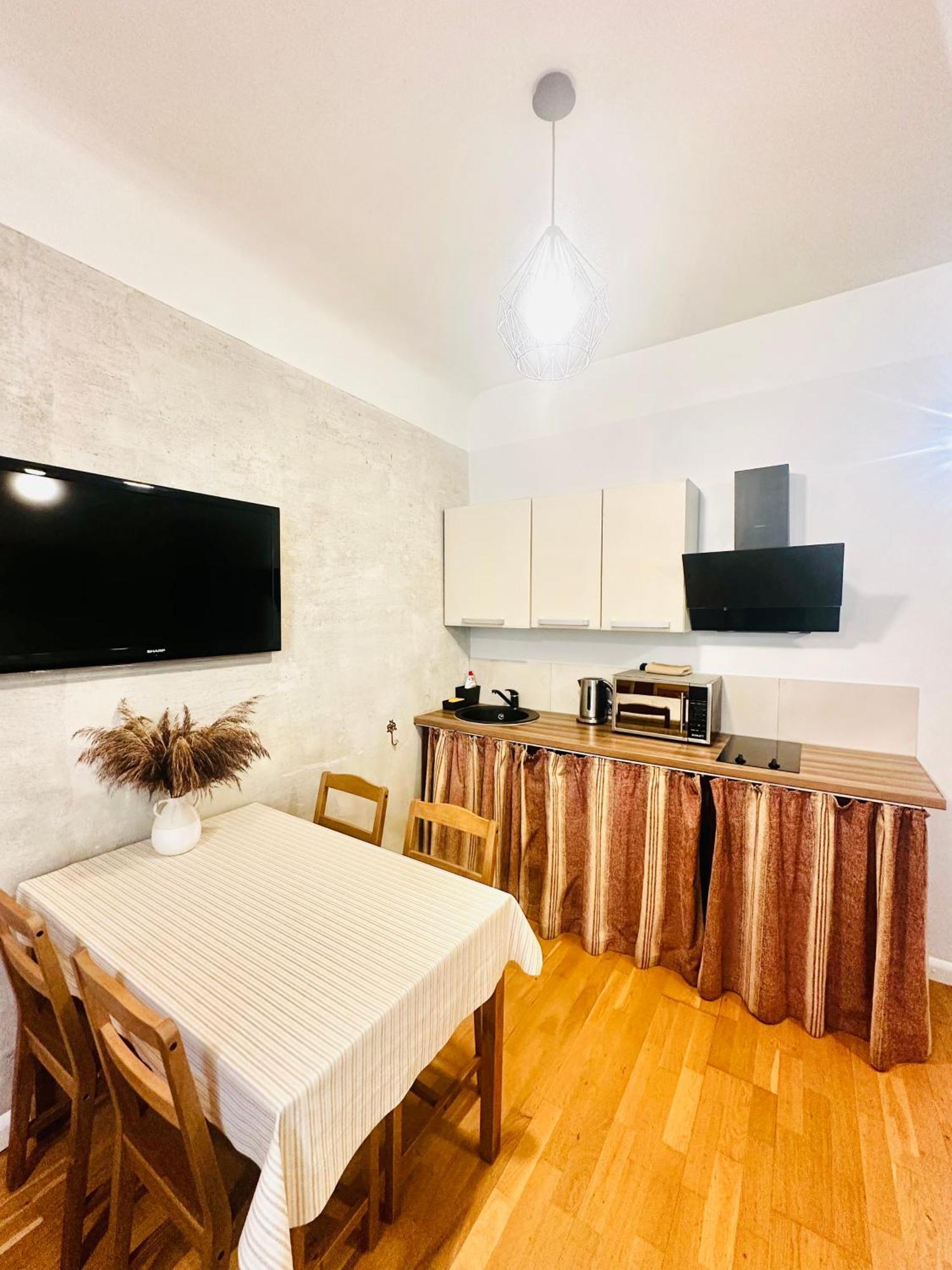 Baltic Design Apartments With Free Parking And Self Check In Riga Exteriör bild